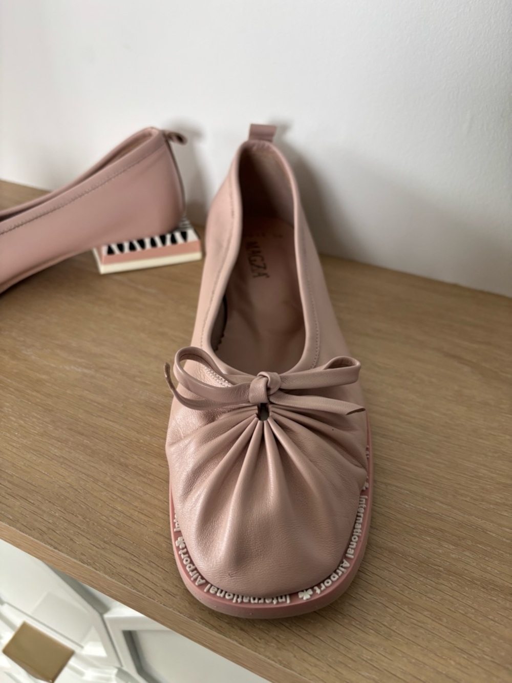 Women's Pink/Beige Leather Ballet Flats